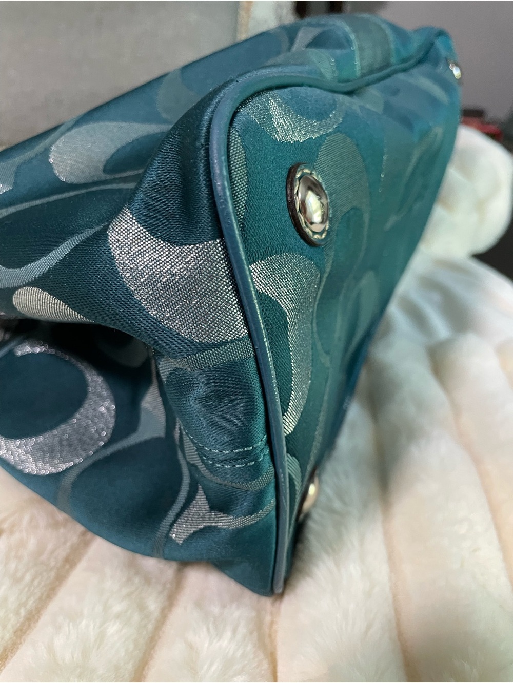 2012 Coach Kisslock in Teal and Silver Signature Jacquard Tote with Leather Trim - Picture 10 of 16